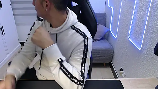 team dinamite69 online show from 5, 3, 2026