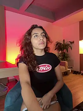 Katee Jones online show from 16, 1, 2026