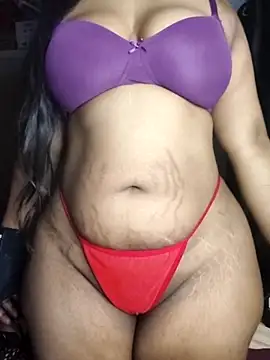 Snapshot of susmithasushi81 chatting on 12, 3, 2026 susmithasushi81 online show from 12, 3, 2026