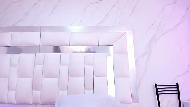 Snapshot of BritneyCollins chatting on 29, 11, 2025 BritneyCollins online show from 29, 11, 2025