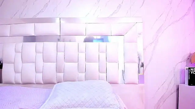 Snapshot of BritneyCollins chatting on 10, 11, 2025 BritneyCollins online show from 10, 11, 2025