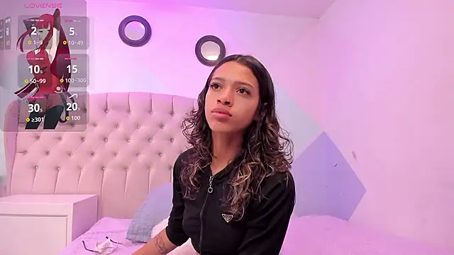 BritneyCollins online show from 8, 3, 2026