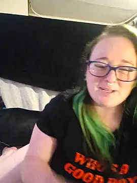 Snapshot of Bunny_Cummings chatting on 13, 9, 2025 Bunny Cummings online show from 13, 9, 2025