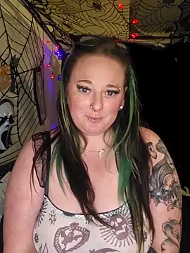 Snapshot of Bunny_Cummings chatting on 16, 10, 2025 Bunny Cummings online show from 16, 10, 2025