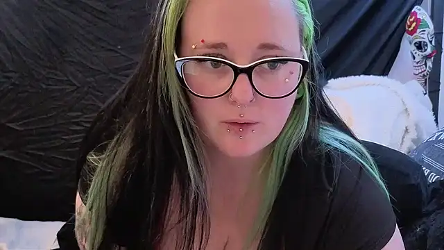 Bunny Cummings online show from 5, 3, 2026