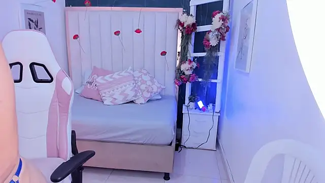 Snapshot of margot_smith_ chatting on 27, 2, 2026 margot smith online show from 27, 2, 2026