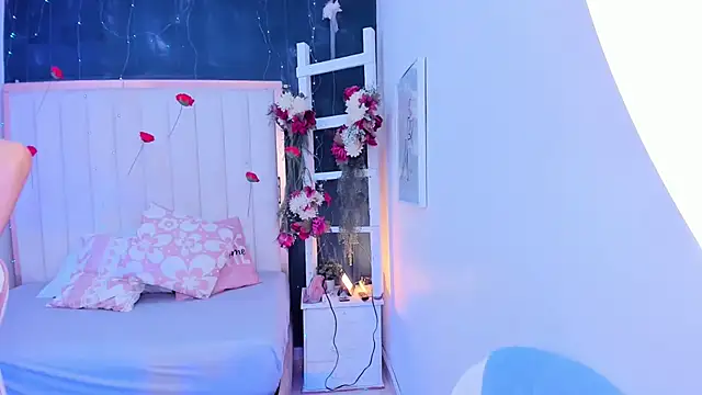 Snapshot of margot_smith_ chatting on 4, 3, 2026 margot smith online show from 4, 3, 2026