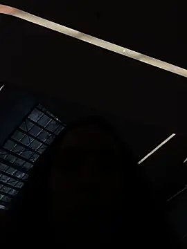 Holly Play online show from 16, 2, 2026