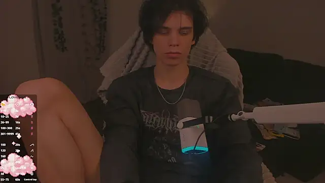 Wampeyes online show from 8, 9, 2025