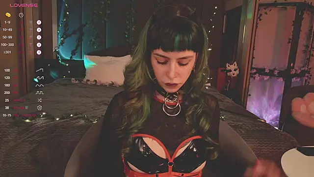 MichaellaMoon online show from 20, 2, 2025