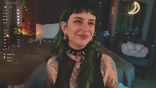 MichaellaMoon online show from 8, 3, 2025