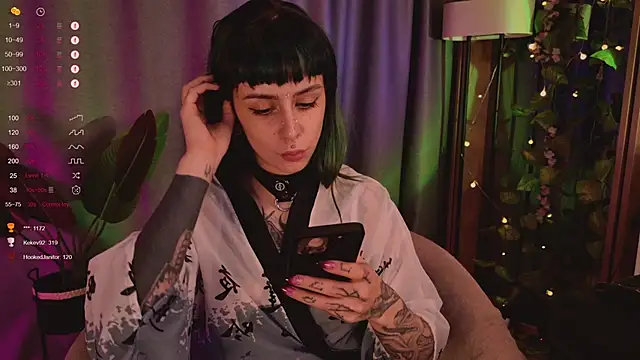 MichaellaMoon online show from 9, 2, 2025