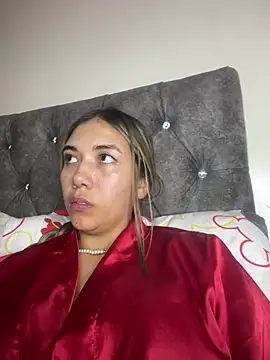 Iris lee online show from 18, 3, 2025