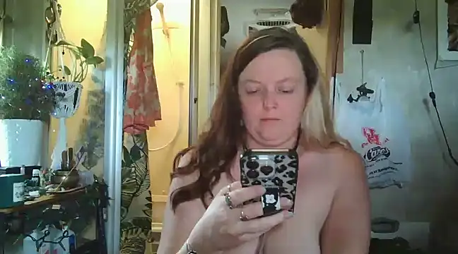 Lyrann89 online show from 14, 12, 2024