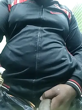 Snapshot of ShelfyOfferer chatting on 6, 3, 2025 ShelfyOfferer online show from 6, 3, 2025