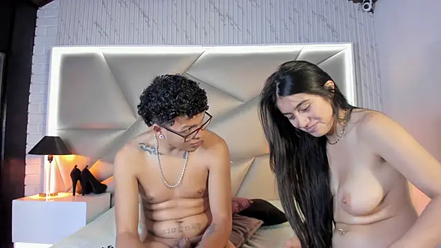 Bonny Bonss online show from 12, 3, 2025