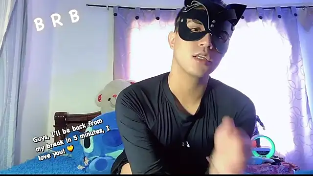 Chris Maddox online show from 5, 3, 2025