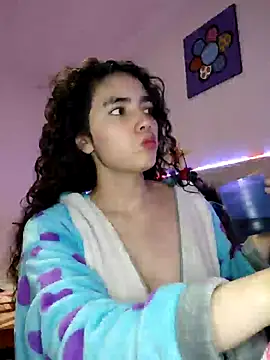Emily Saez1 online show from 14, 12, 2024