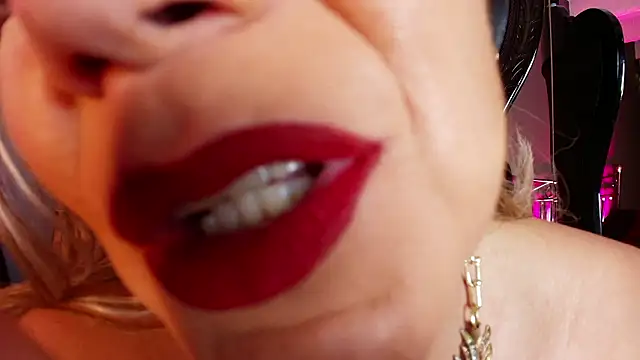 MelaniaKnauss online show from 2, 3, 2026