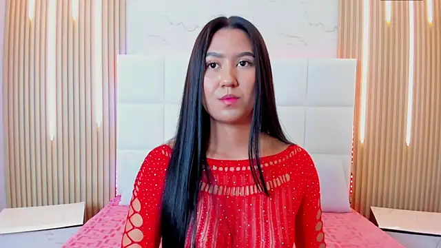 Iris Thompson  online show from 18, 10, 2025