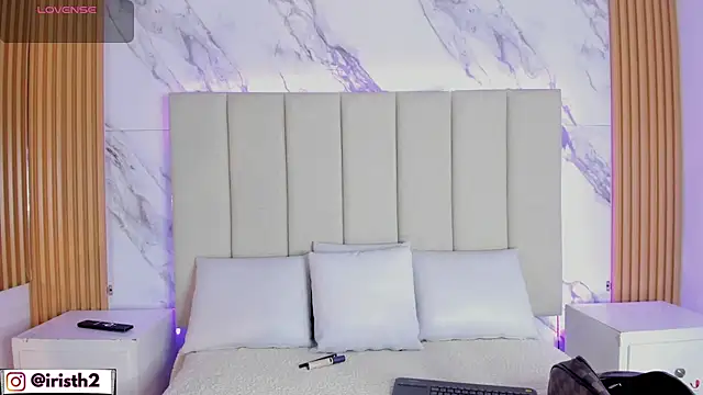 Iris Thompson  online show from 24, 2, 2026