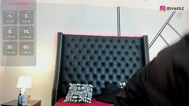 Iris Thompson  online show from 18, 3, 2025