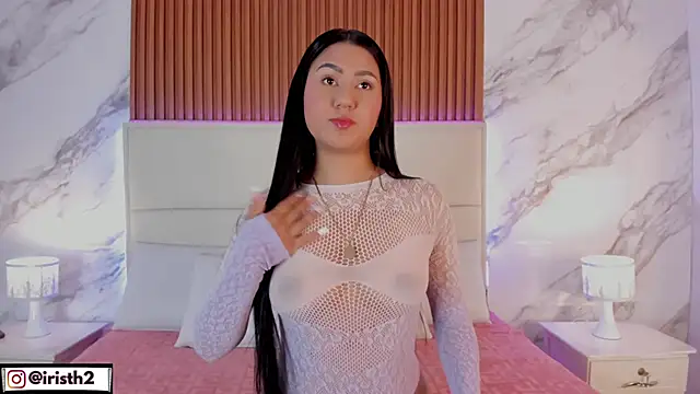 Iris Thompson  online show from 12, 4, 2026