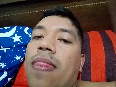 angelito0219 online show from 2, 12, 2024