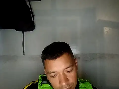 angelito0219 online show from 3, 2, 2025
