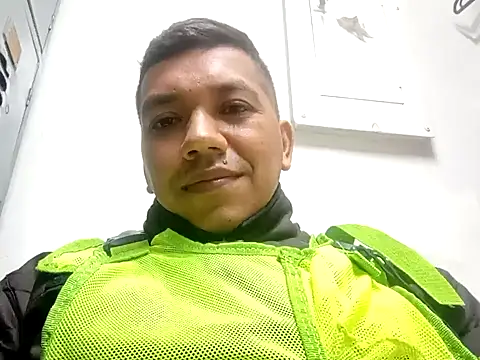 angelito0219 online show from 5, 1, 2025