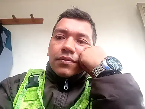 angelito0219 online show from 26, 1, 2025