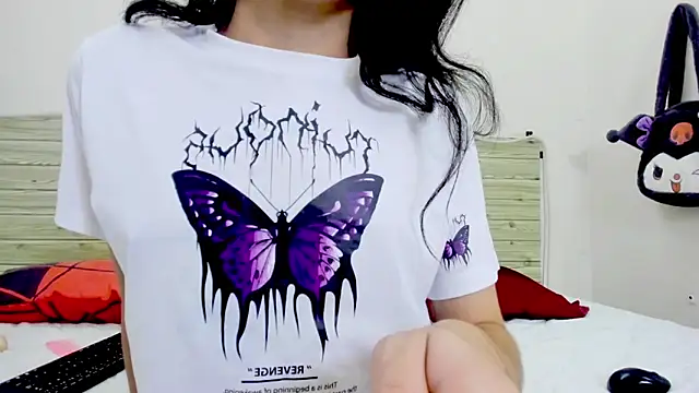 Evil Queen13 online show from 2, 12, 2025