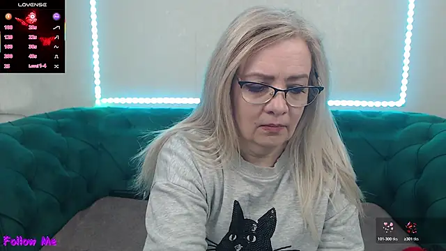 IvanaCharm online show from 25, 4, 2026