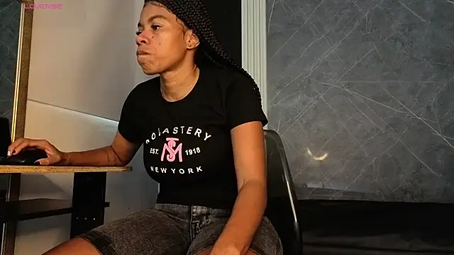 YummyDuooo online show from 18, 12, 2025