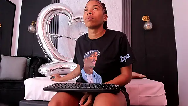 YummyDuooo online show from 11, 4, 2026