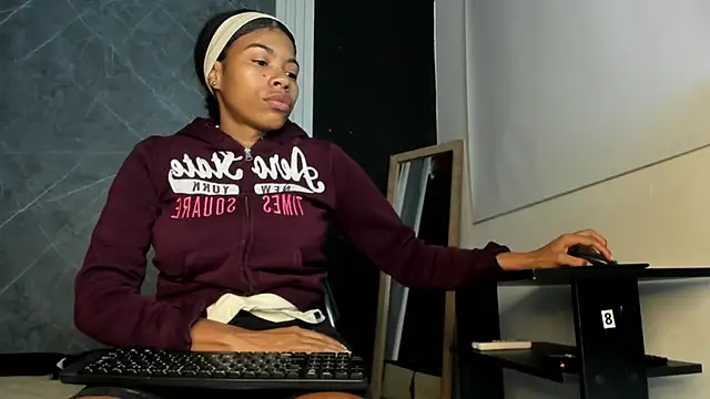 YummyDuooo online show from 25, 2, 2025