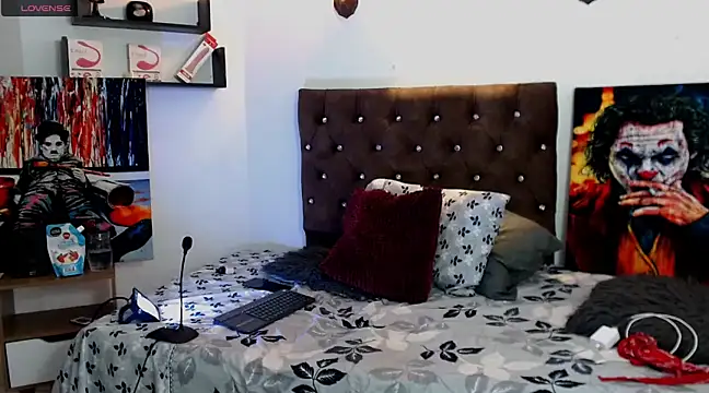 flowers18 online show from 22, 3, 2025