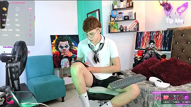 flowers18 online show from 7, 10, 2025