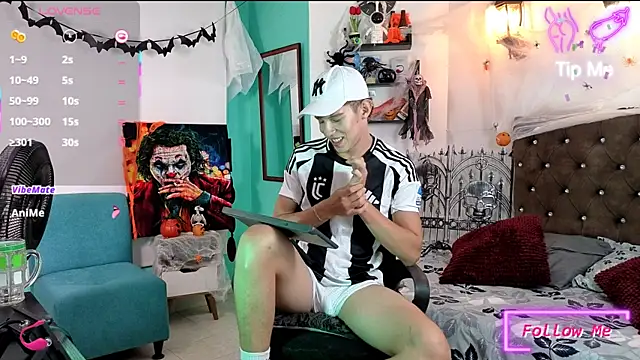 flowers18 online show from 23, 10, 2025