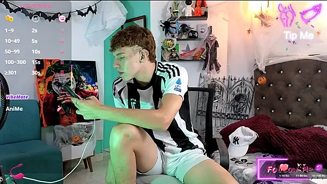 flowers18 online show from 3, 11, 2025