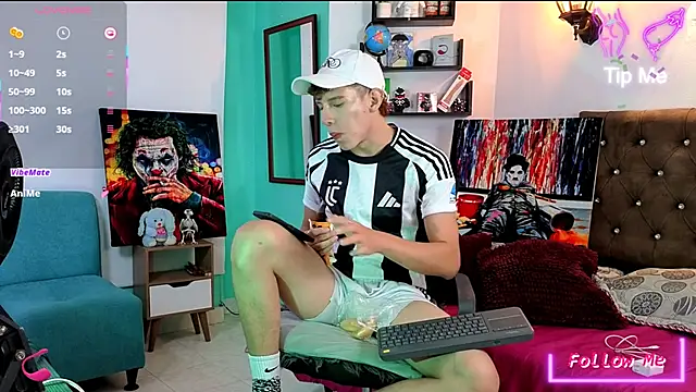 flowers18 online show from 14, 10, 2025