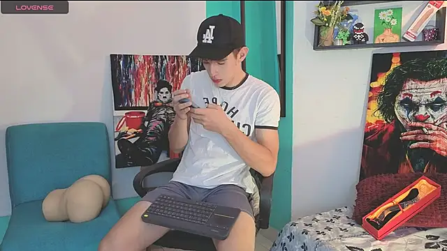 flowers18 online show from 13, 4, 2026