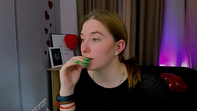 daisy candy online show from 26, 2, 2025