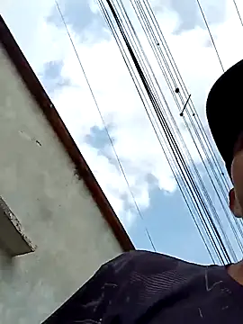 Snapshot of geroAguilar chatting on 25, 9, 2025 geroAguilar online show from 25, 9, 2025