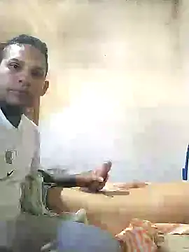 Snapshot of geroAguilar chatting on 7, 2, 2025 geroAguilar online show from 7, 2, 2025