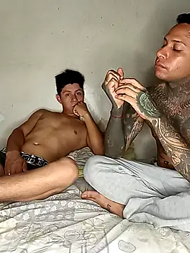 Snapshot of geroAguilar chatting on 26, 9, 2025 geroAguilar online show from 26, 9, 2025