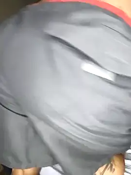 Snapshot of geroAguilar chatting on 11, 11, 2025 geroAguilar online show from 11, 11, 2025