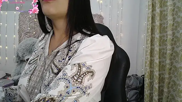 Snapshot of shantala_krisha chatting on 8, 7, 2026 shantala krisha online show from 8, 7, 2026