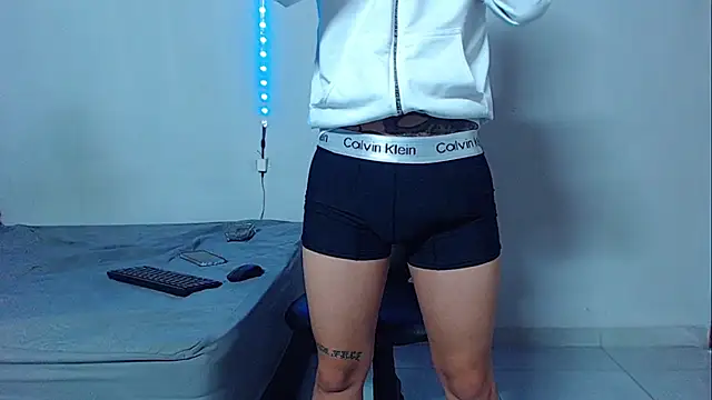 mikecoper 23 online show from 28, 10, 2025