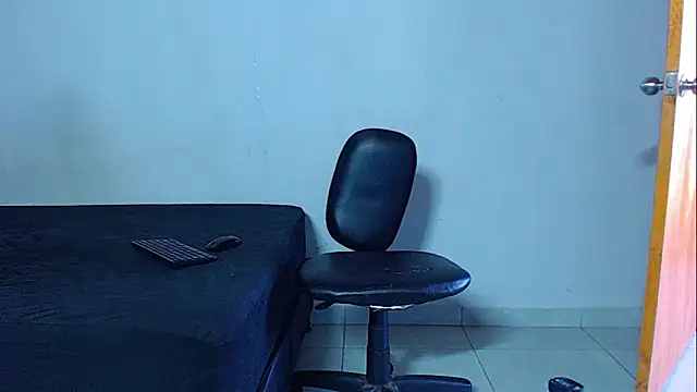 mikecoper 23 online show from 3, 2, 2026